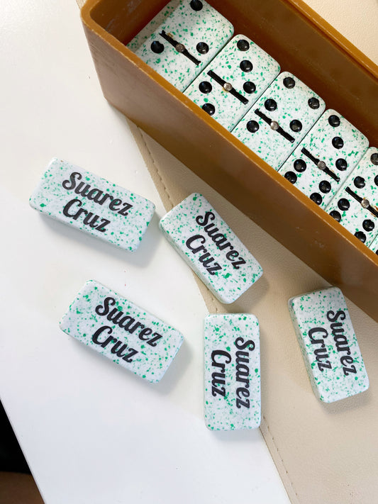 Dominó personalizado - blanco con verde
