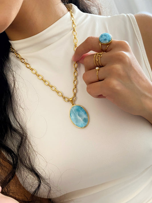 Cadena con larimar ovalado grande
