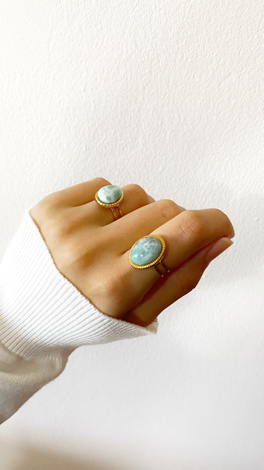 Anillo de larimar ovalado