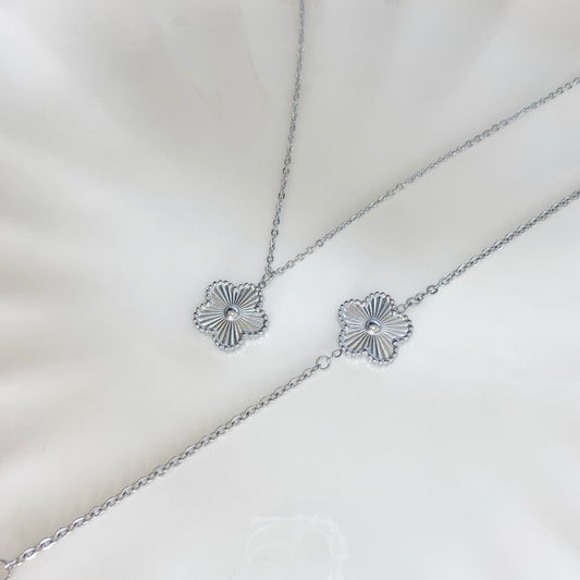 cadena flor set pulsera