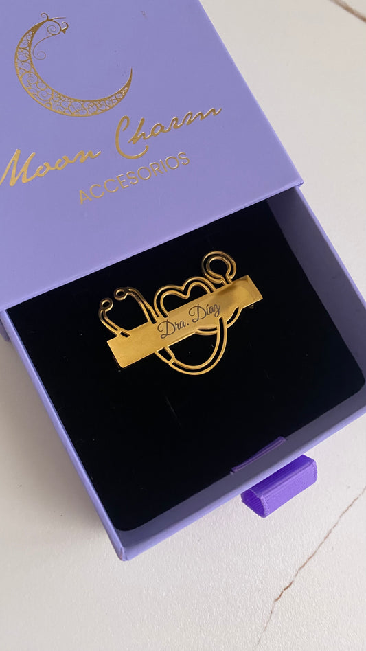 Broche médico personalizado