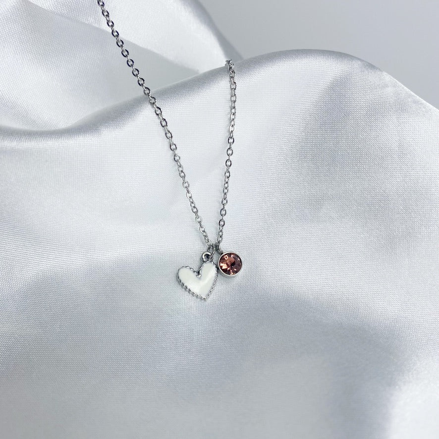 Cadena con corazón y zirconia