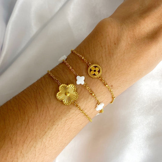 pulsera flor nacar