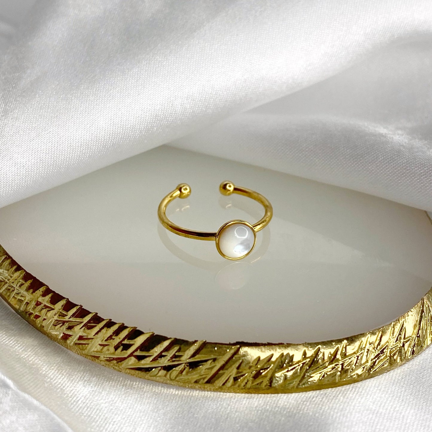 Anillo de nácar