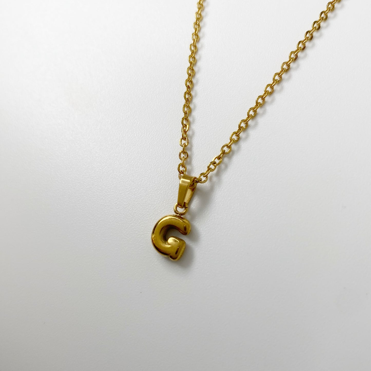 Cadena con letra burbuja