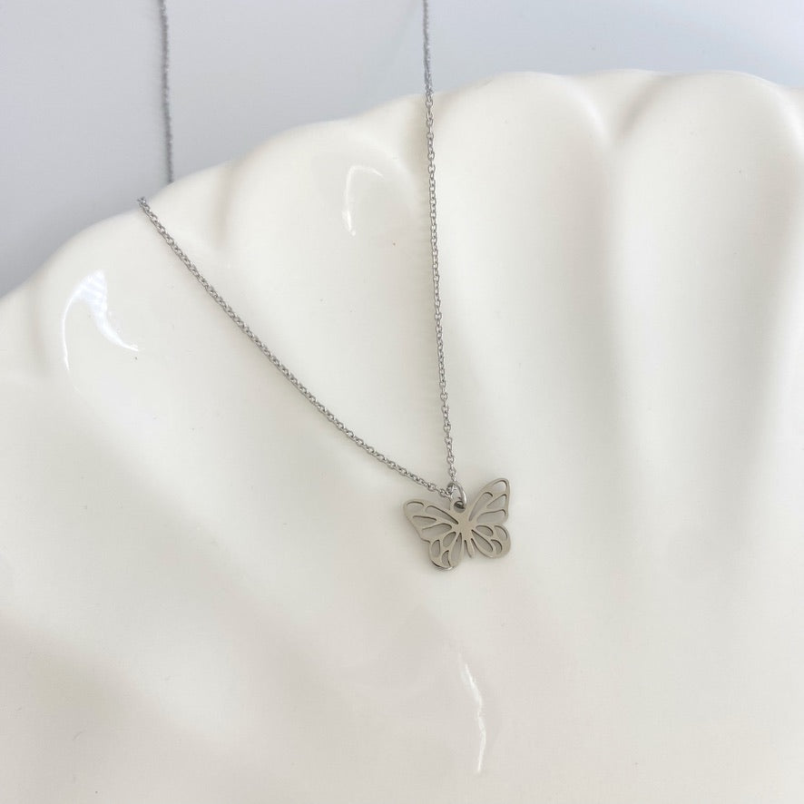 Cadena con mariposa