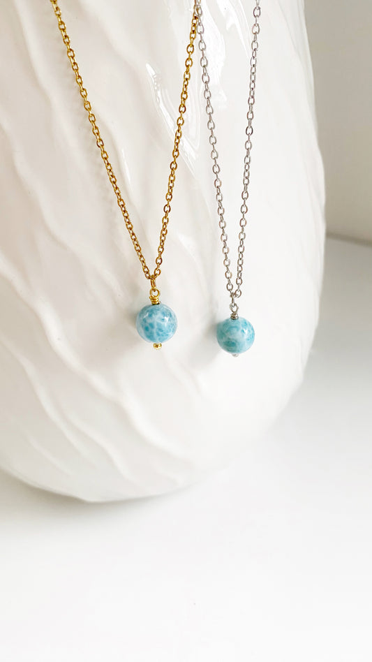 Cadena con bola de larimar