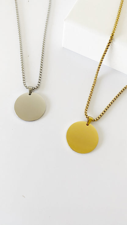 Cadena con placa redonda personalizada