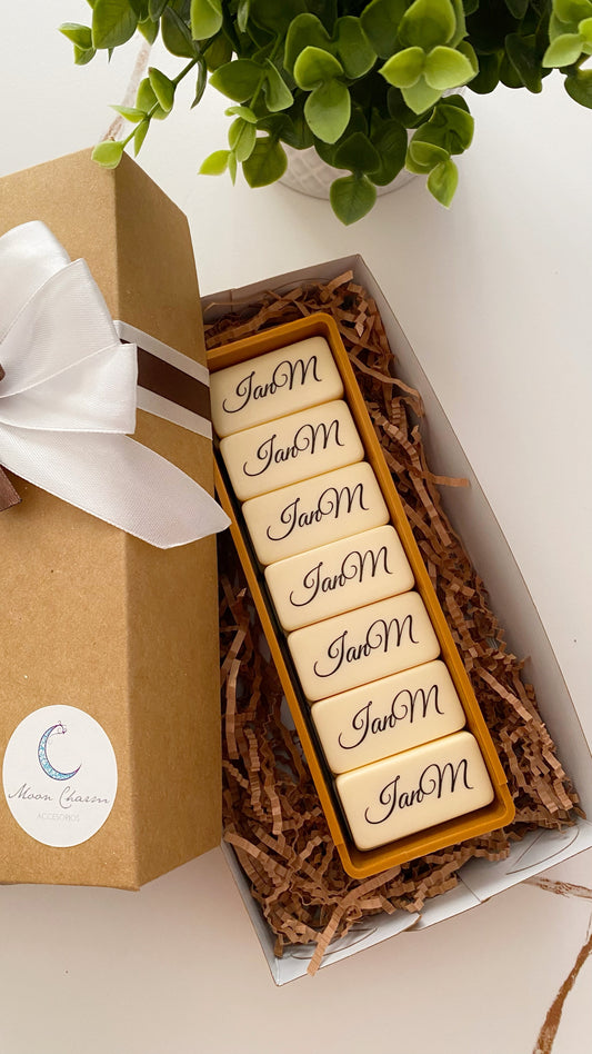 Dominó personalizado - crema