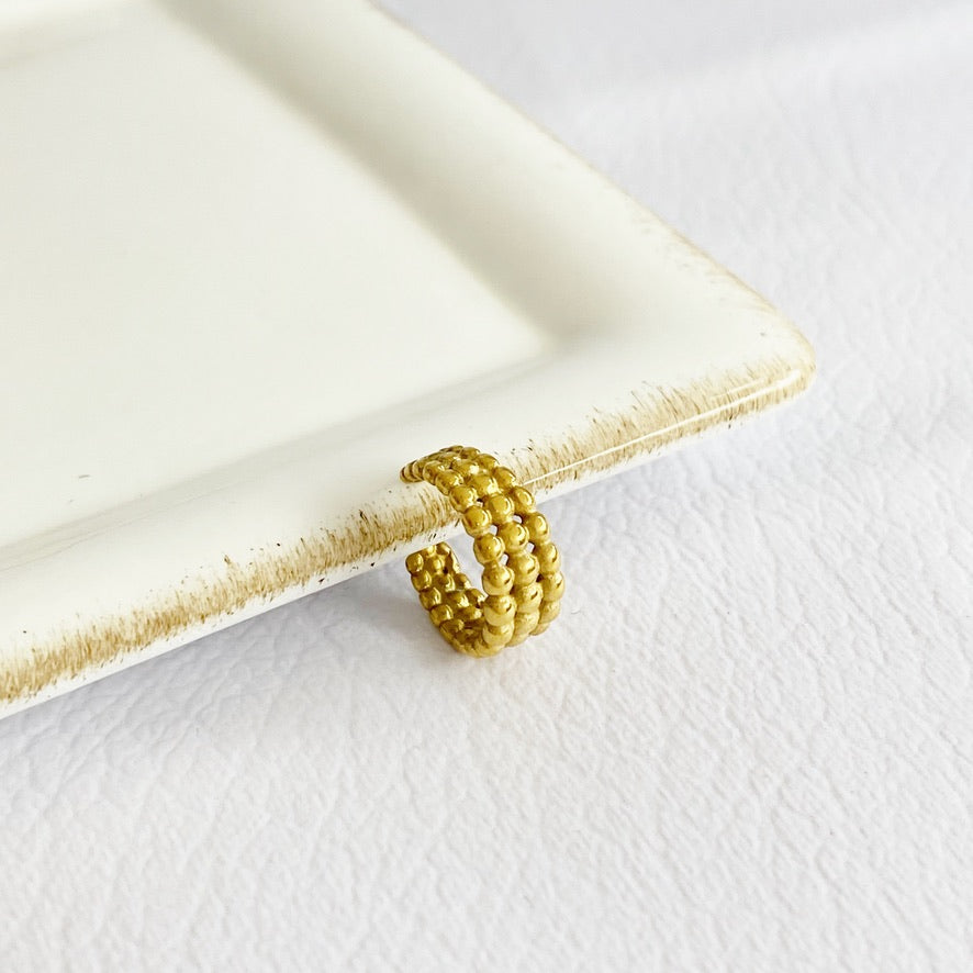 earcuff bolitas