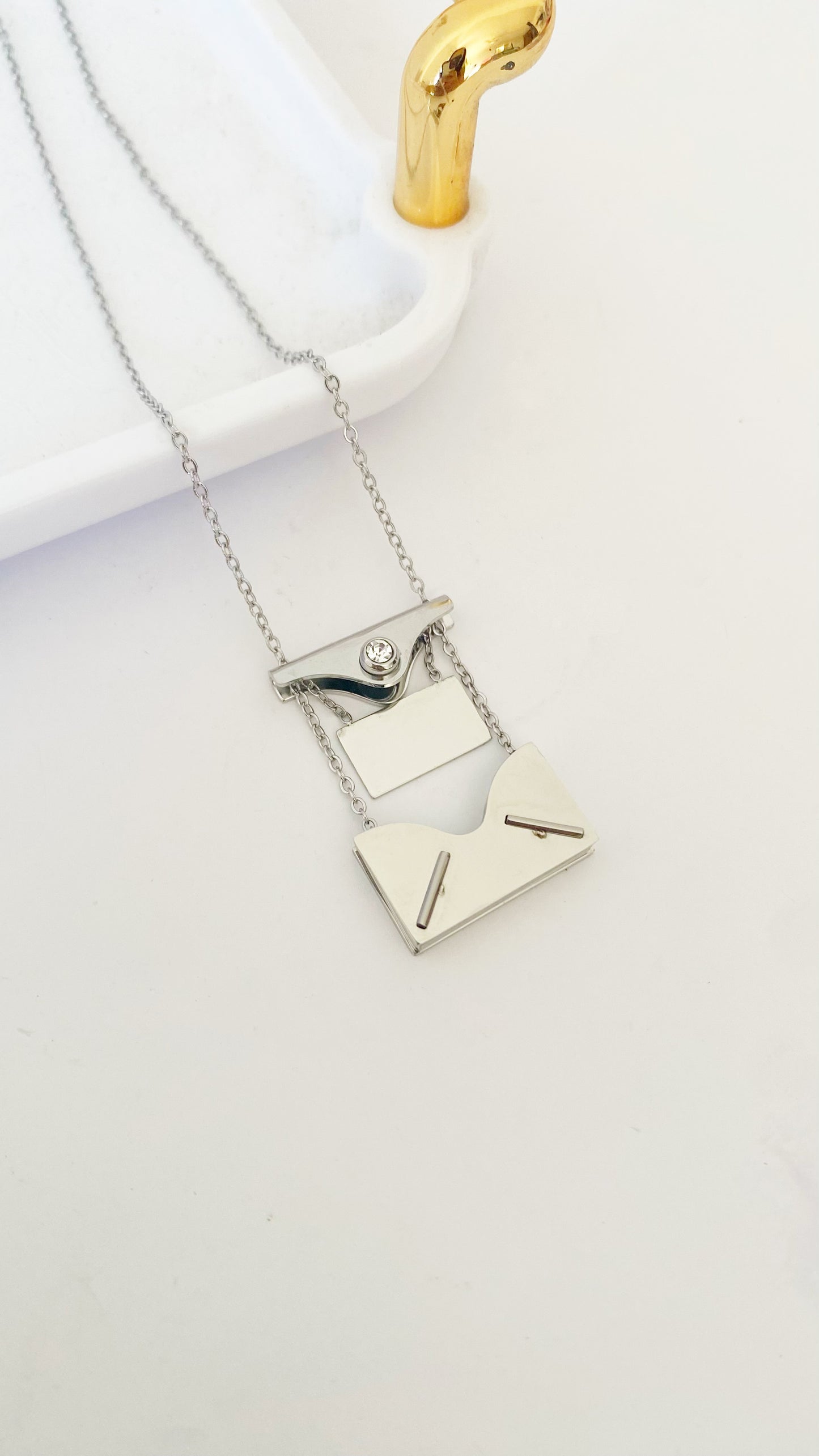 Cadena con carta personalizada