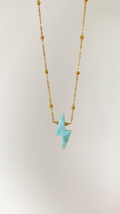 Cadena con rayo de larimar