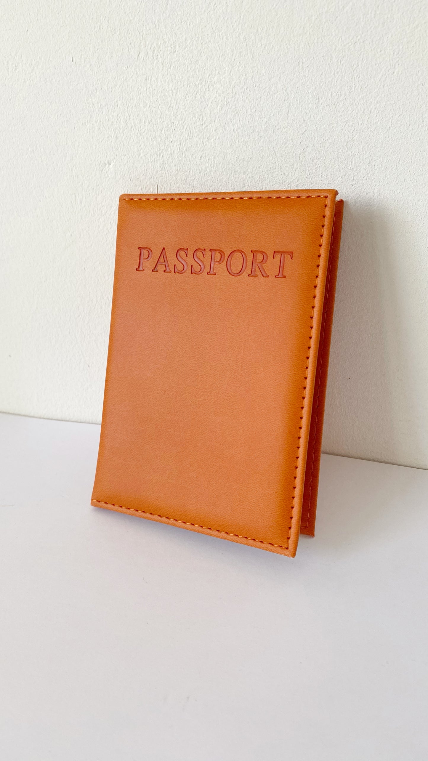 Porta pasaporte personalizado