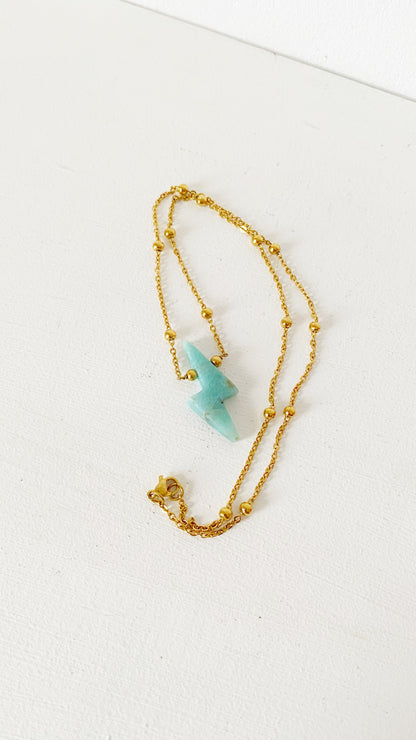 Cadena con rayo de larimar