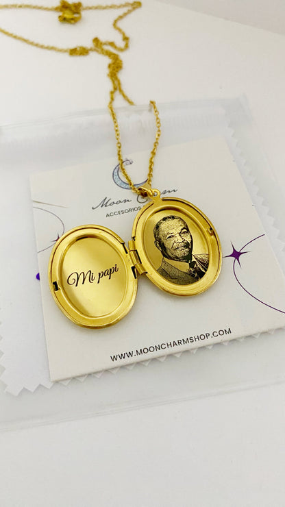 Cadena con relicario ovalado grande personalizado