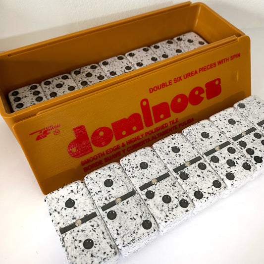 Dominó personalizado - blanco con negro