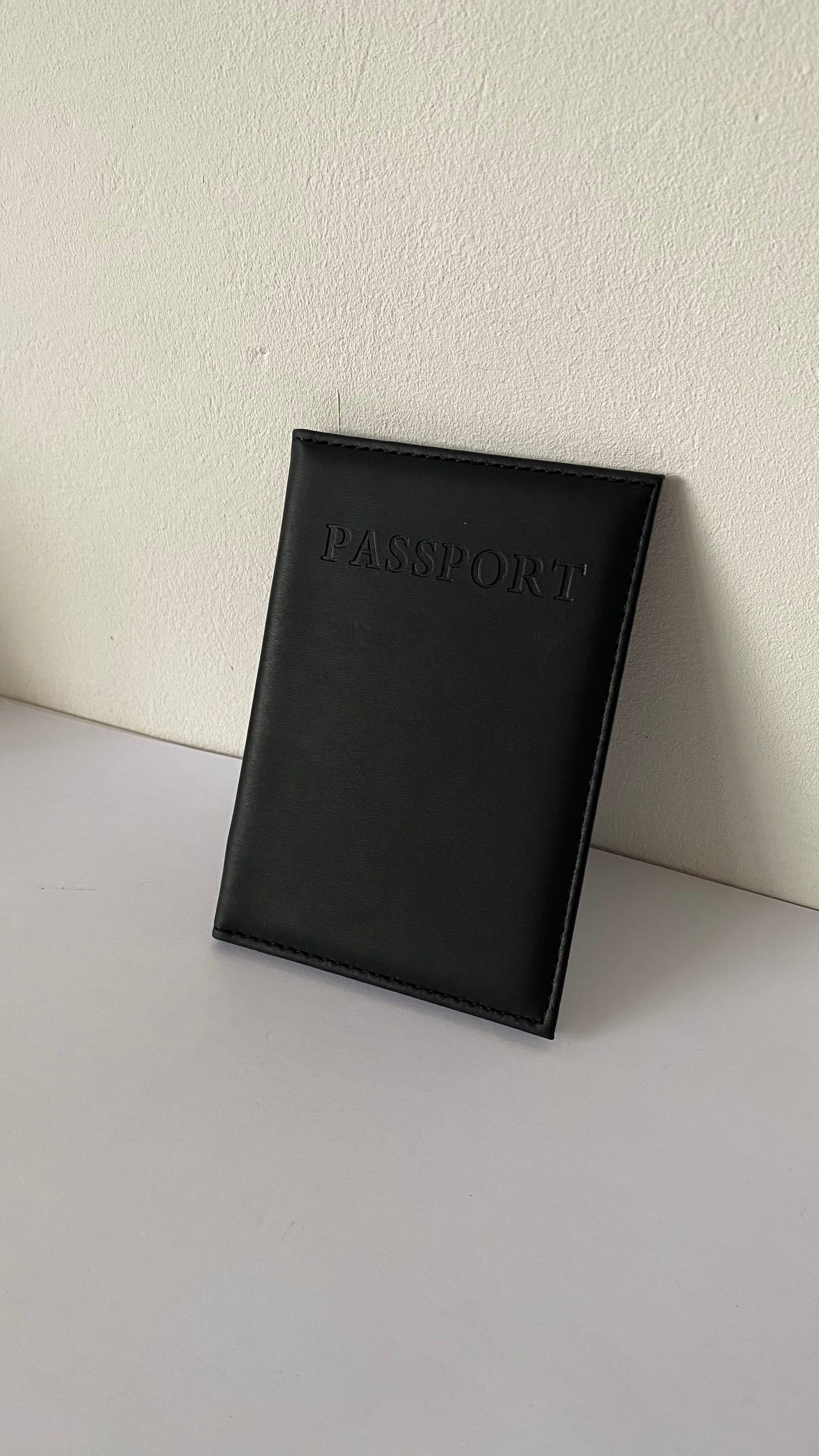 Porta pasaporte personalizado