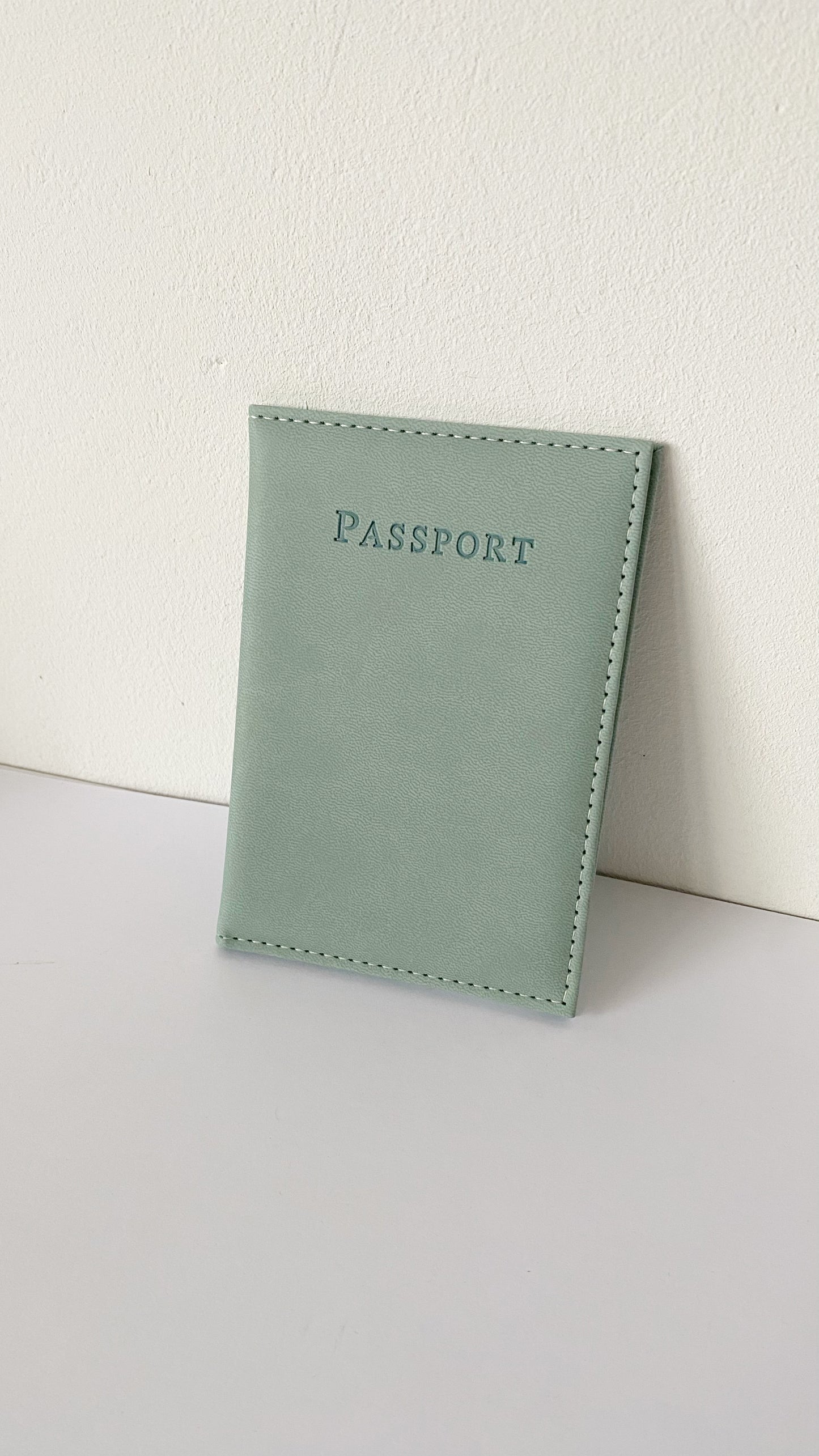 Porta pasaporte personalizado