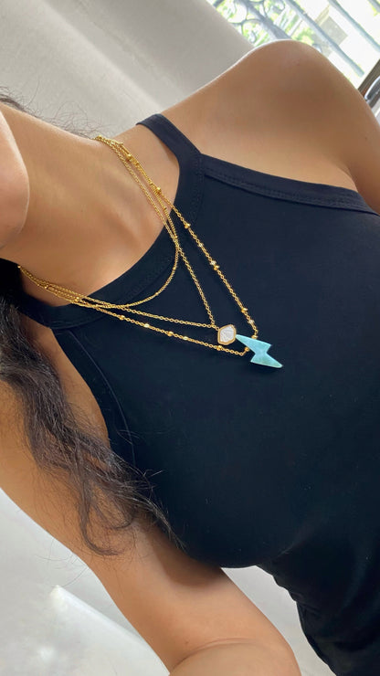 Cadena doble con concha de nácar