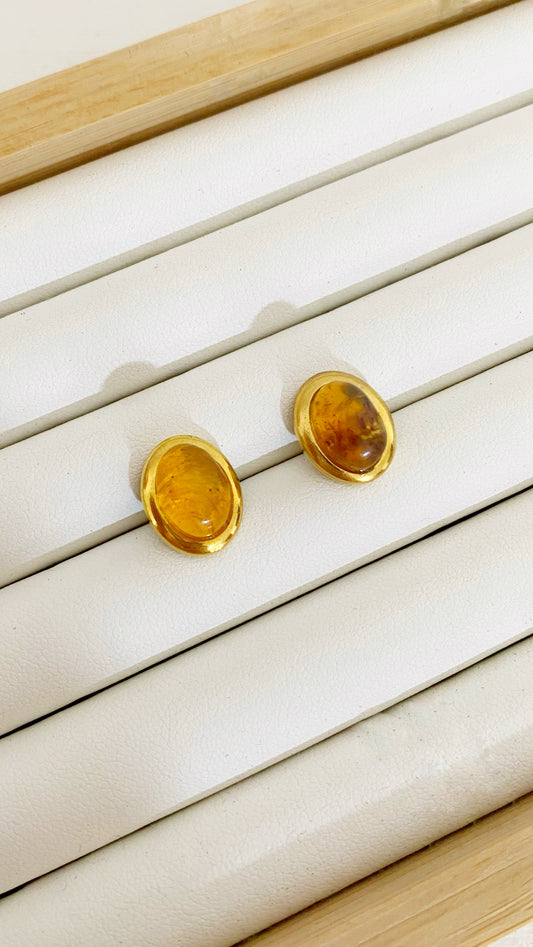 Dormilona ovalada de ámbar