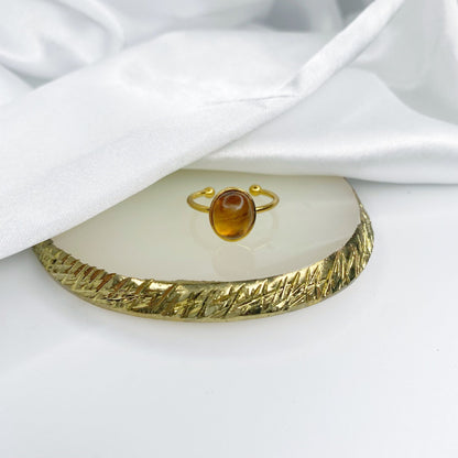 Anillo de ámbar