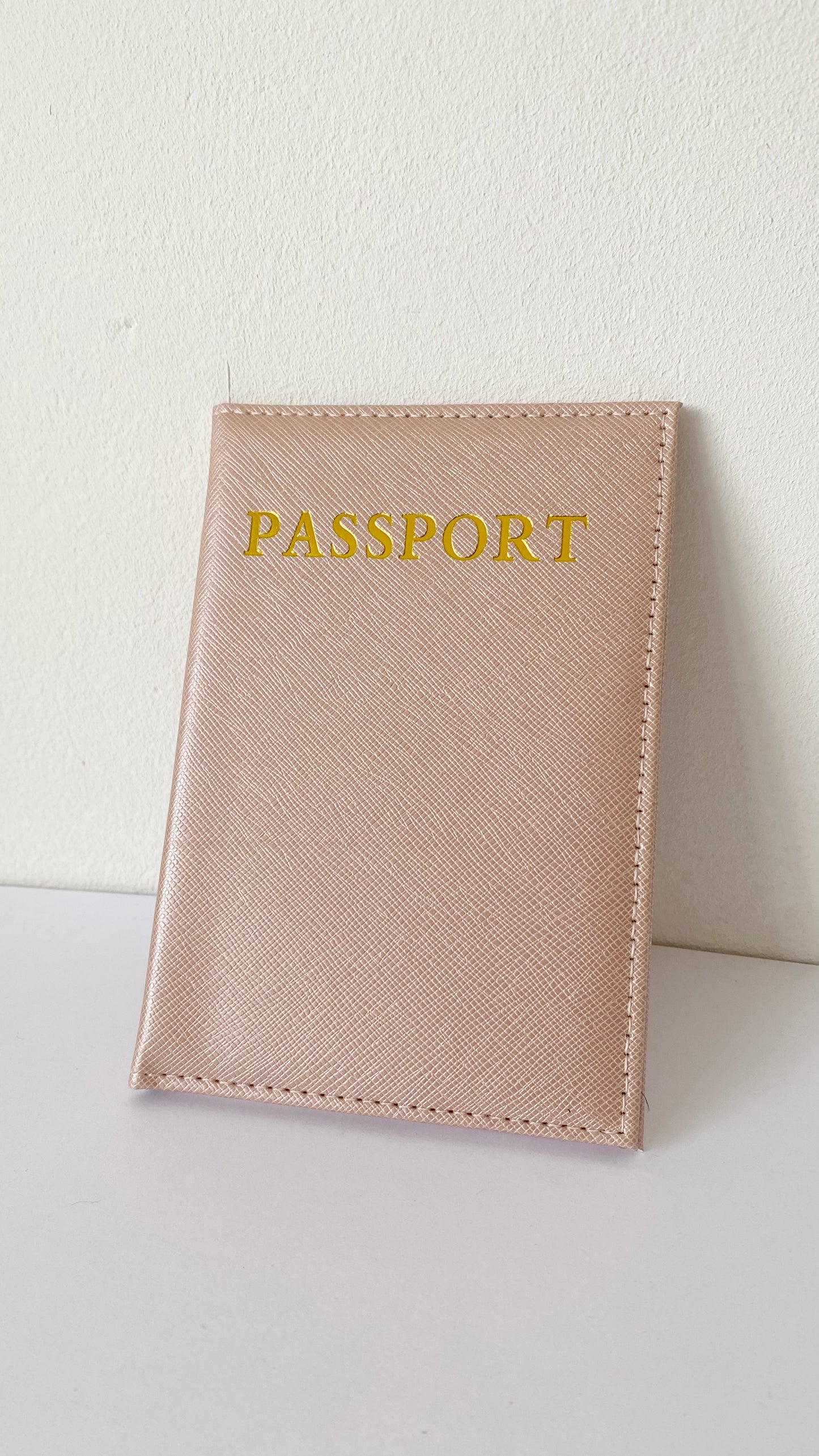 Porta pasaporte personalizado