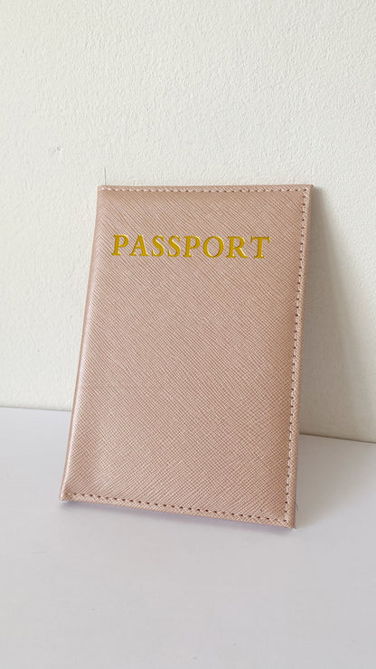 Porta pasaporte personalizado