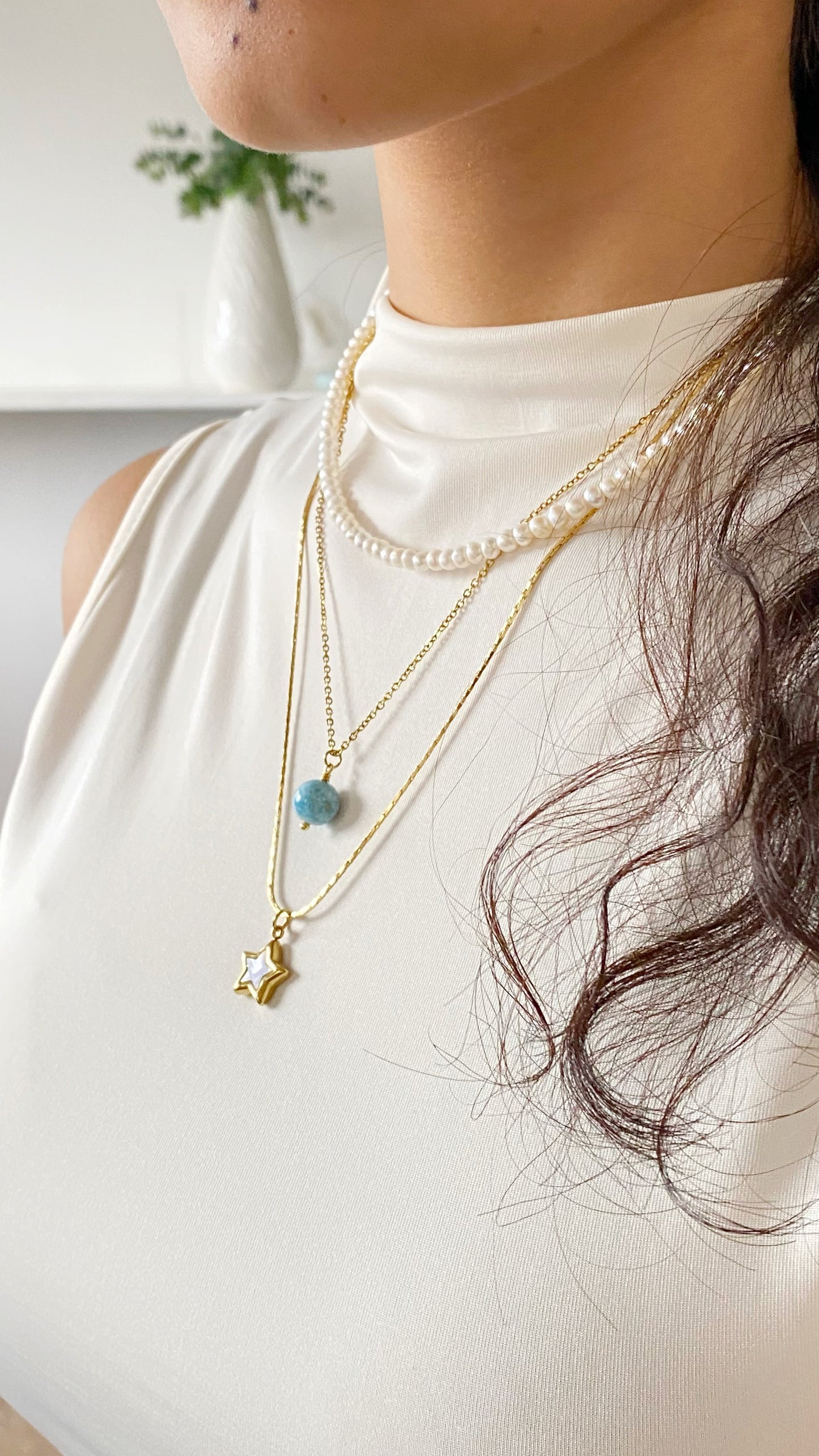 Cadena con bola de larimar