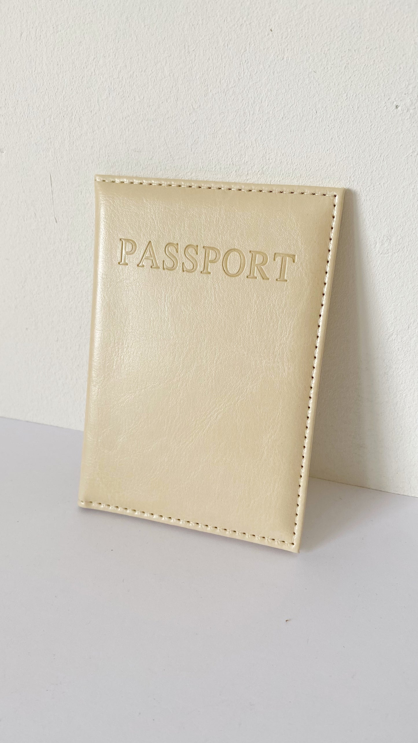 Porta pasaporte personalizado
