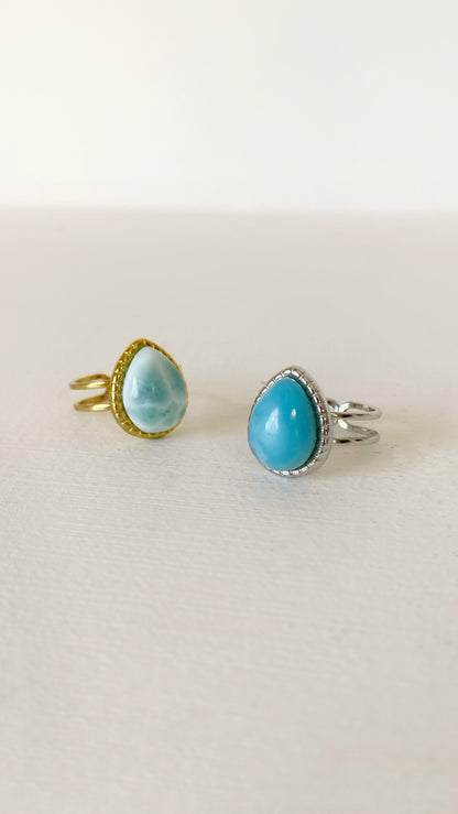Anillo de gota de larimar