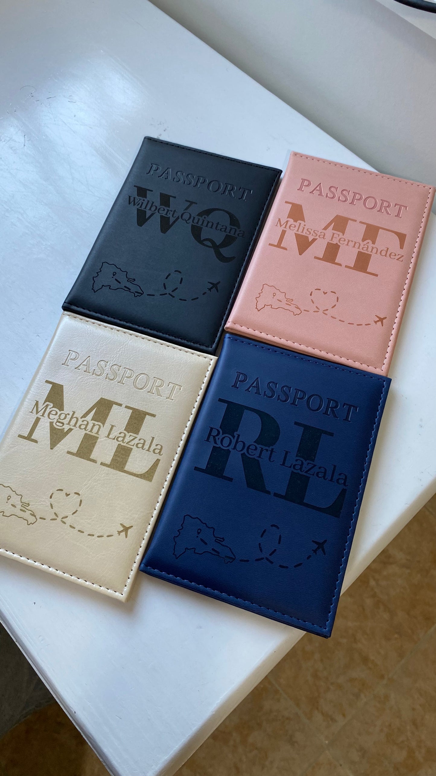 Porta pasaporte personalizado