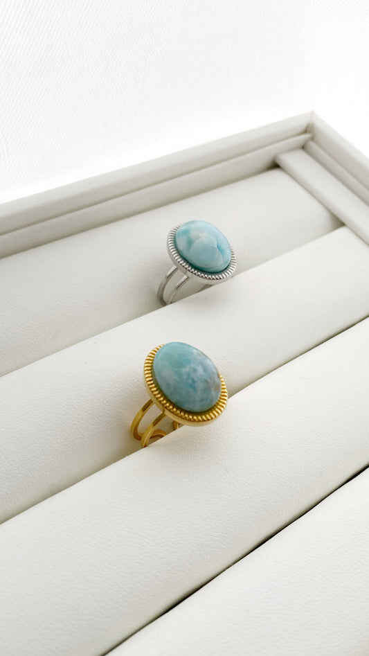 Anillo de larimar ovalado