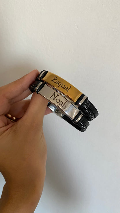 Pulsera con placa rectangular personalizada