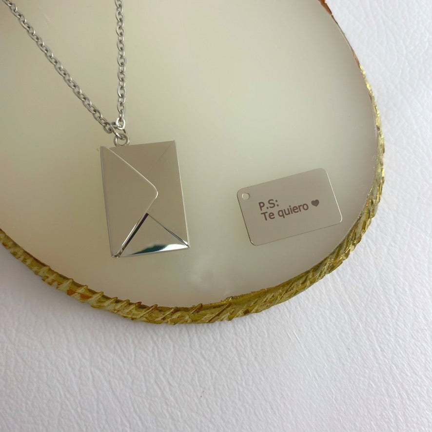 Cadena con Carta - P.S: Te quiero