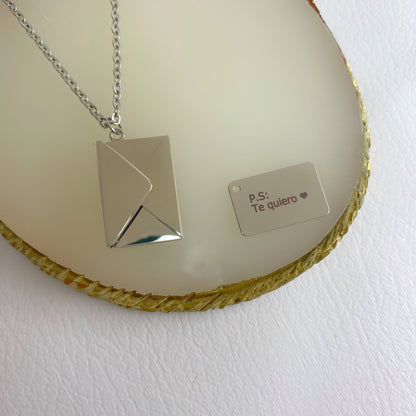 Cadena con Carta - P.S: Te quiero