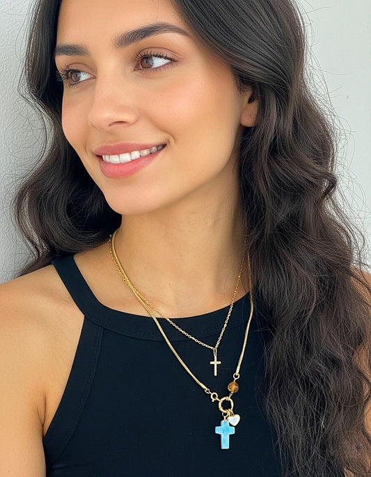 Cadena con cruz de larimar, ámbar y corazón con nácar