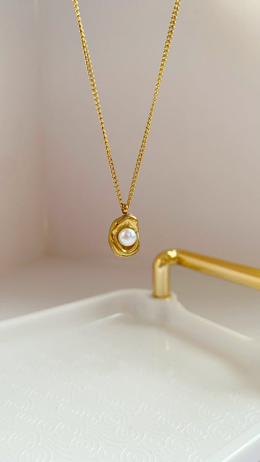 Cadena con perla cubierta