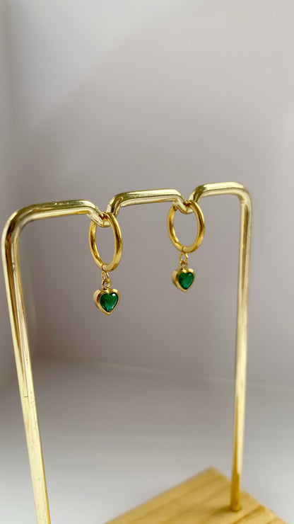 Argolla con zirconia de corazón