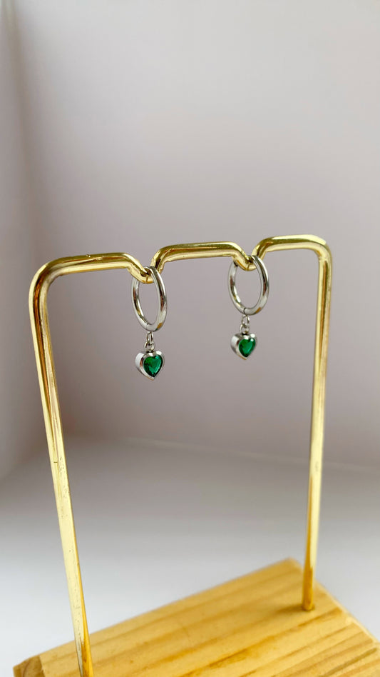 Argolla con zirconia de corazón