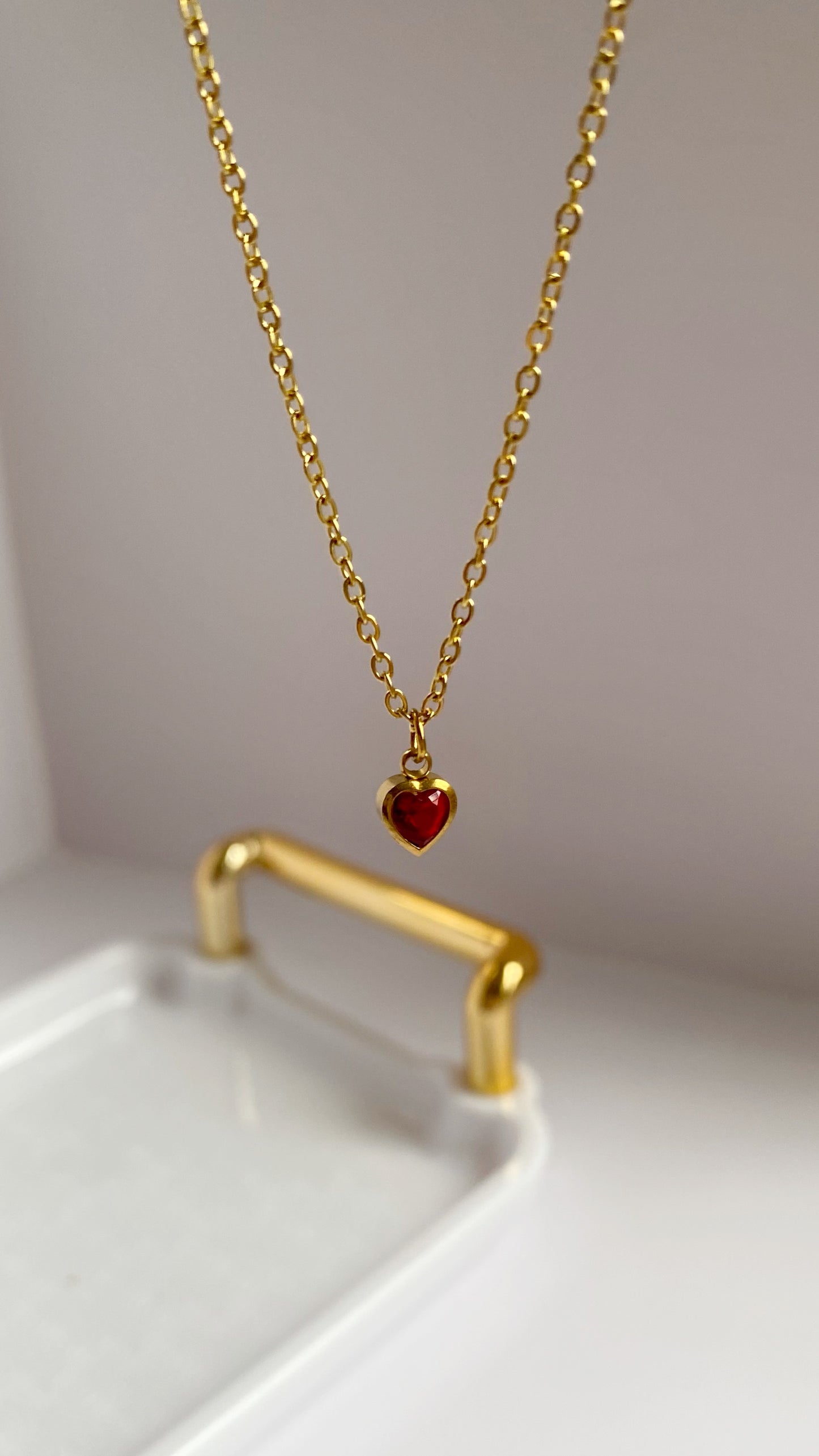 Cadena con zirconia de corazón