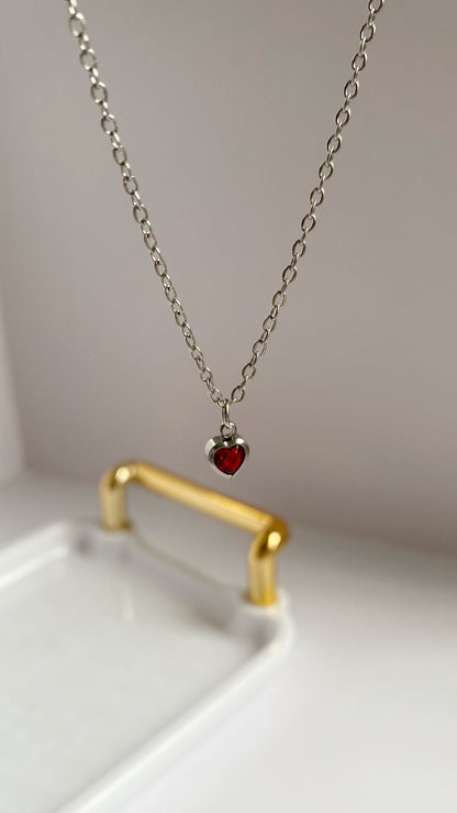 Cadena con zirconia de corazón
