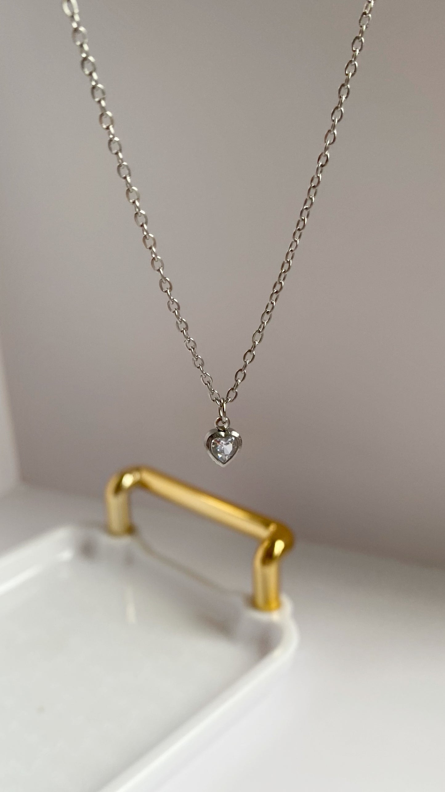 Cadena con zirconia de corazón