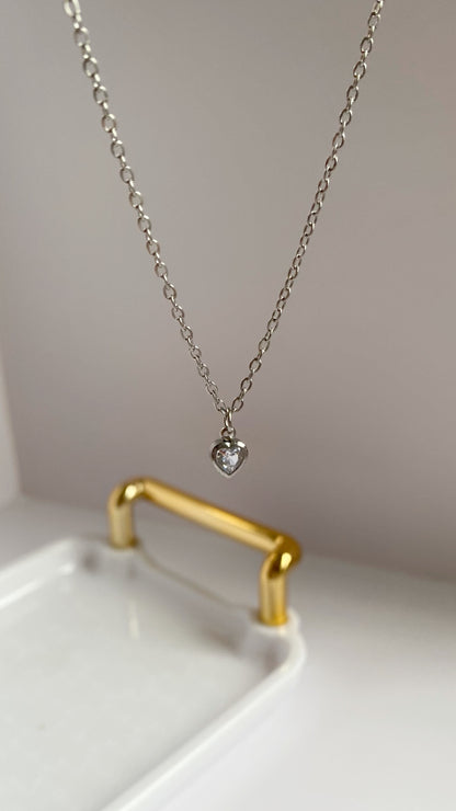 Cadena con zirconia de corazón