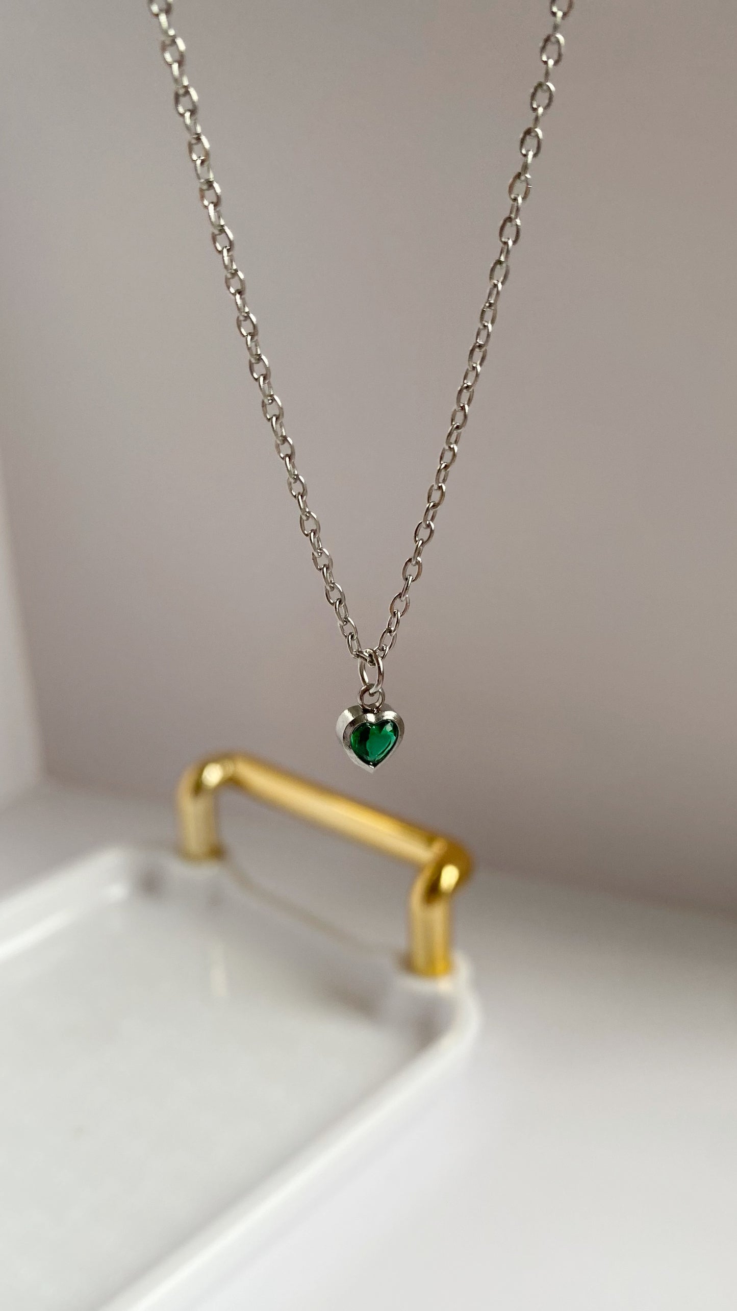Cadena con zirconia de corazón