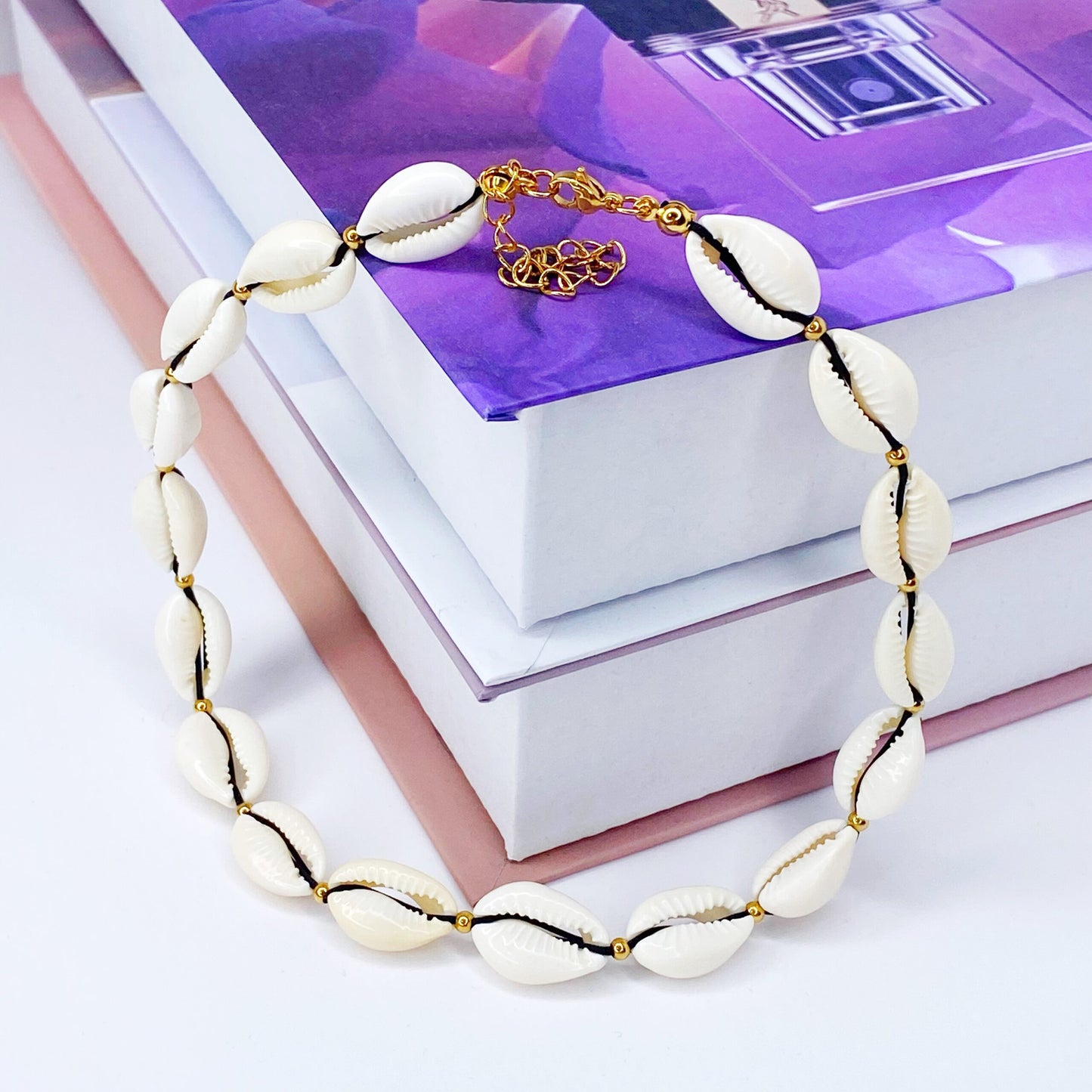 Collar de cowrie