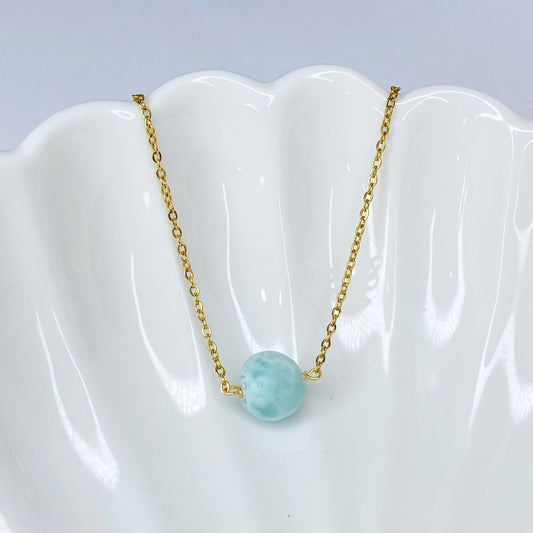 Cadena con bola de larimar