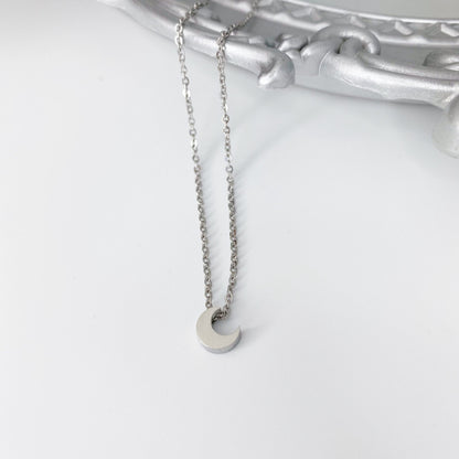 Cadena con mini luna