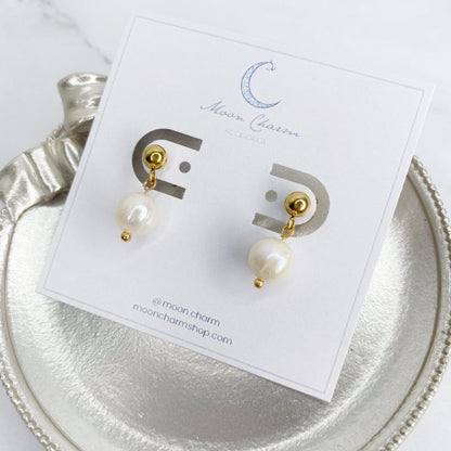 Aretes de perla de rio