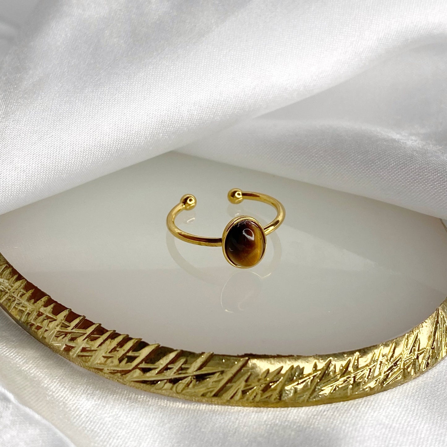 Anillo de ojo de tigre