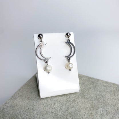 Aretes de lunas con perlas